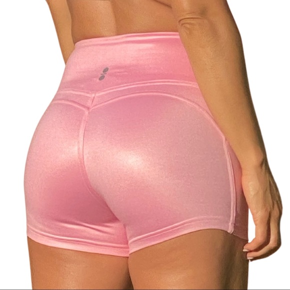 Bombom do Brasil blushed pink shorts - Picture 3 of 17